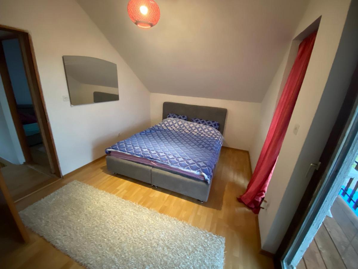 Asja Guest House Lukavac 外观 照片