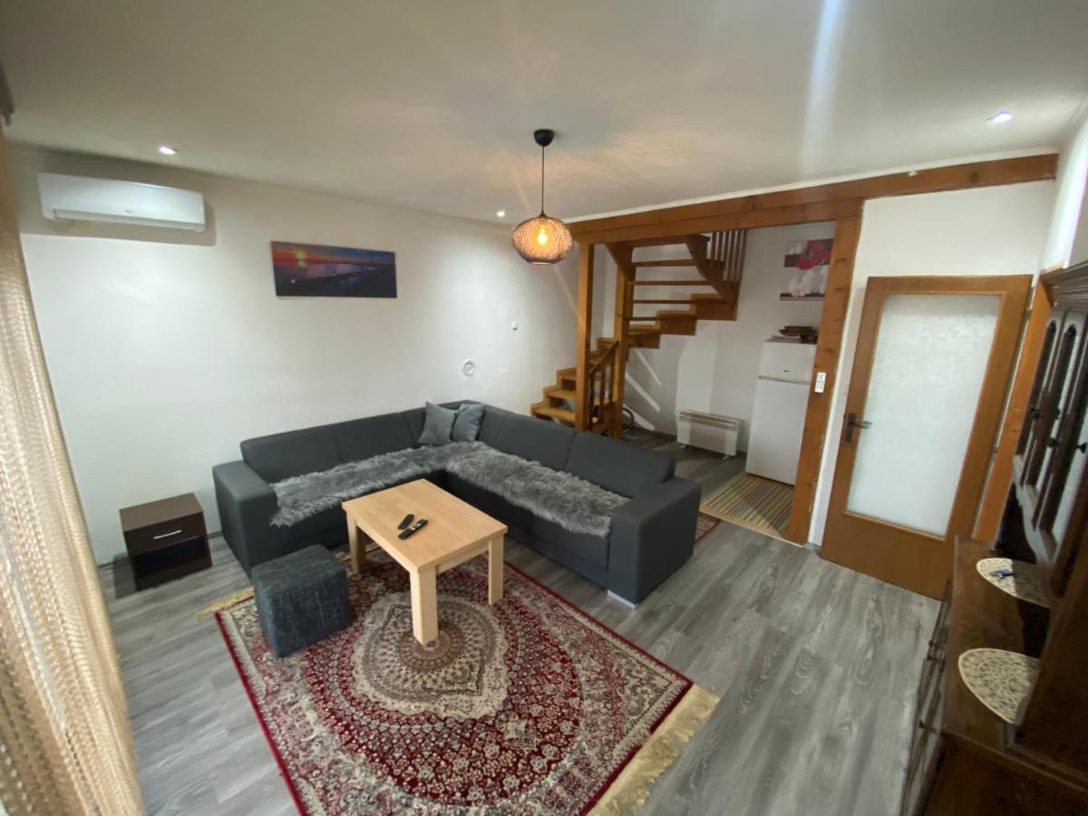 Asja Guest House Lukavac 外观 照片