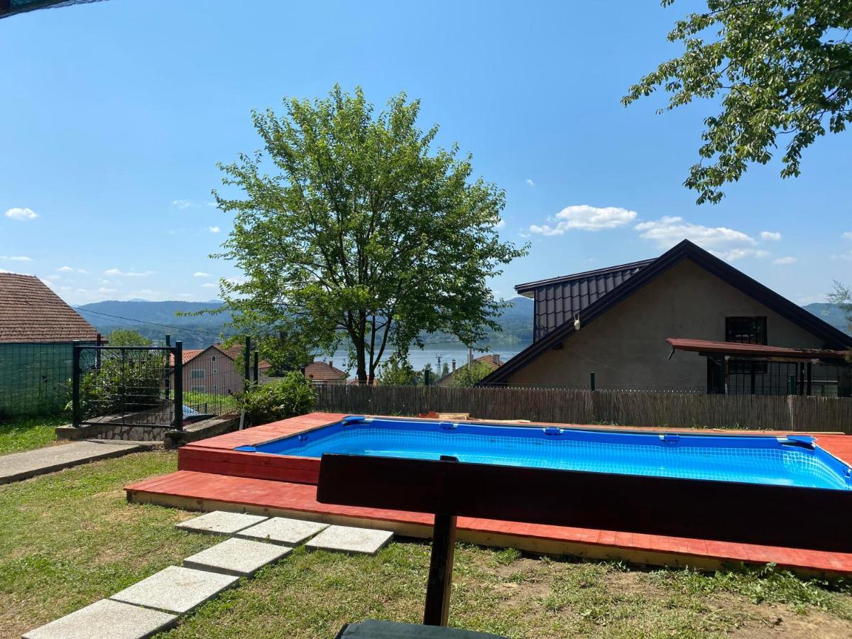 Asja Guest House Lukavac 外观 照片